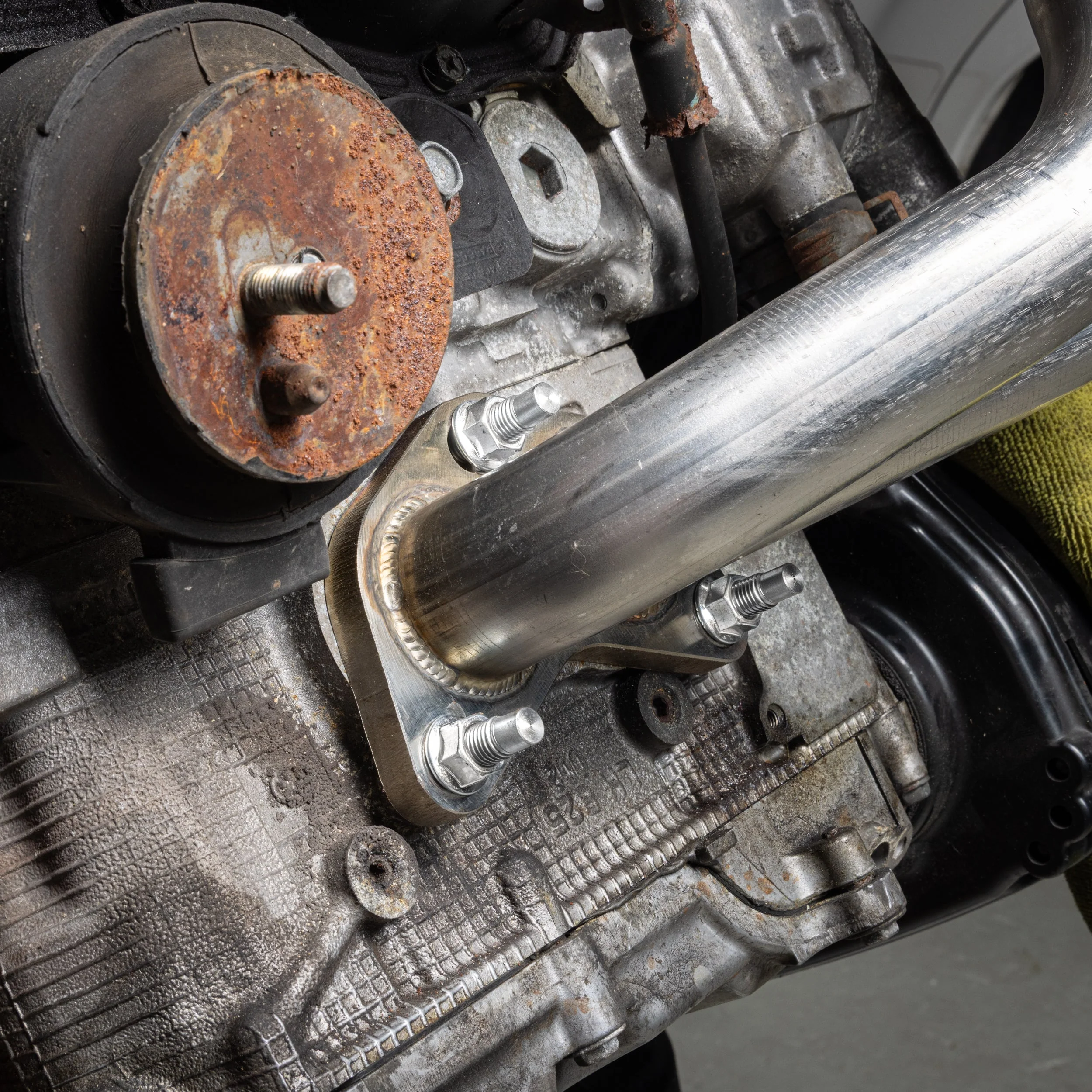 OVERTAKE Exhaust Manifold Hardware Kit - Subaru Models - Image 3